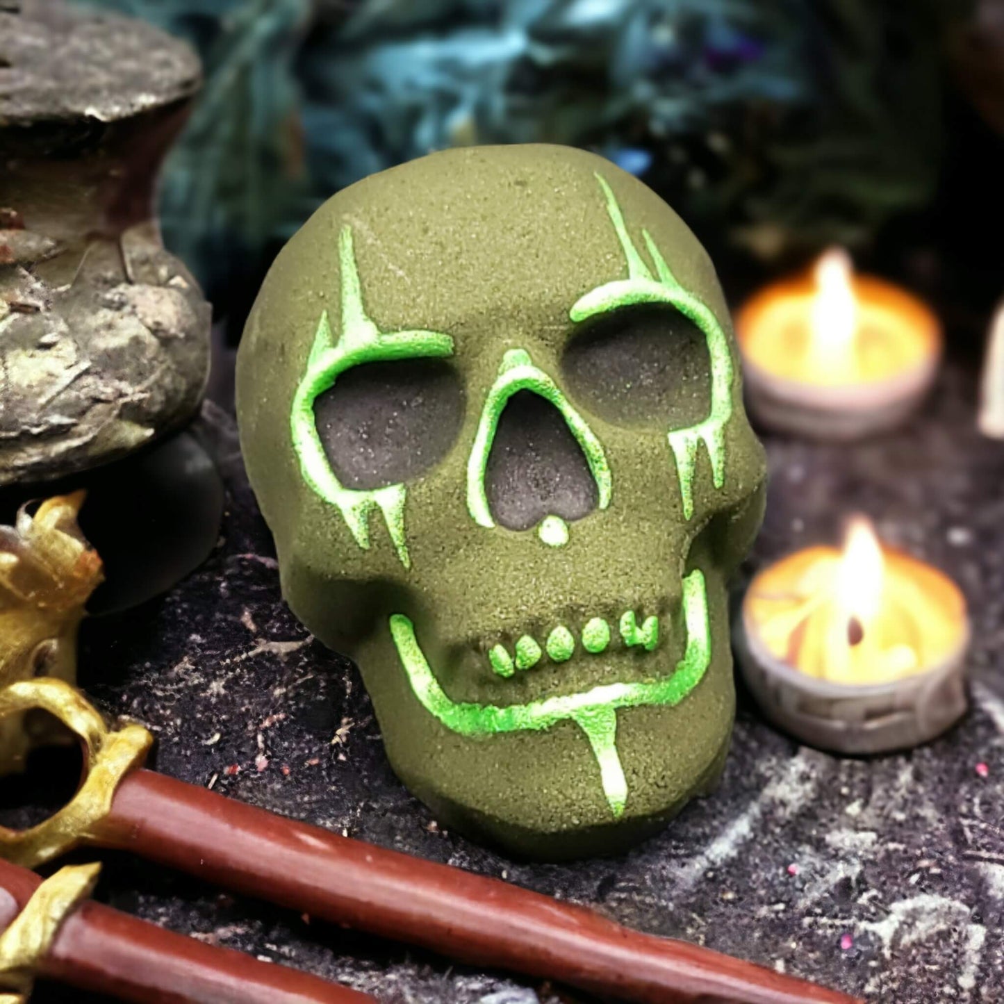 our skull bath bomb in the scent Toxic